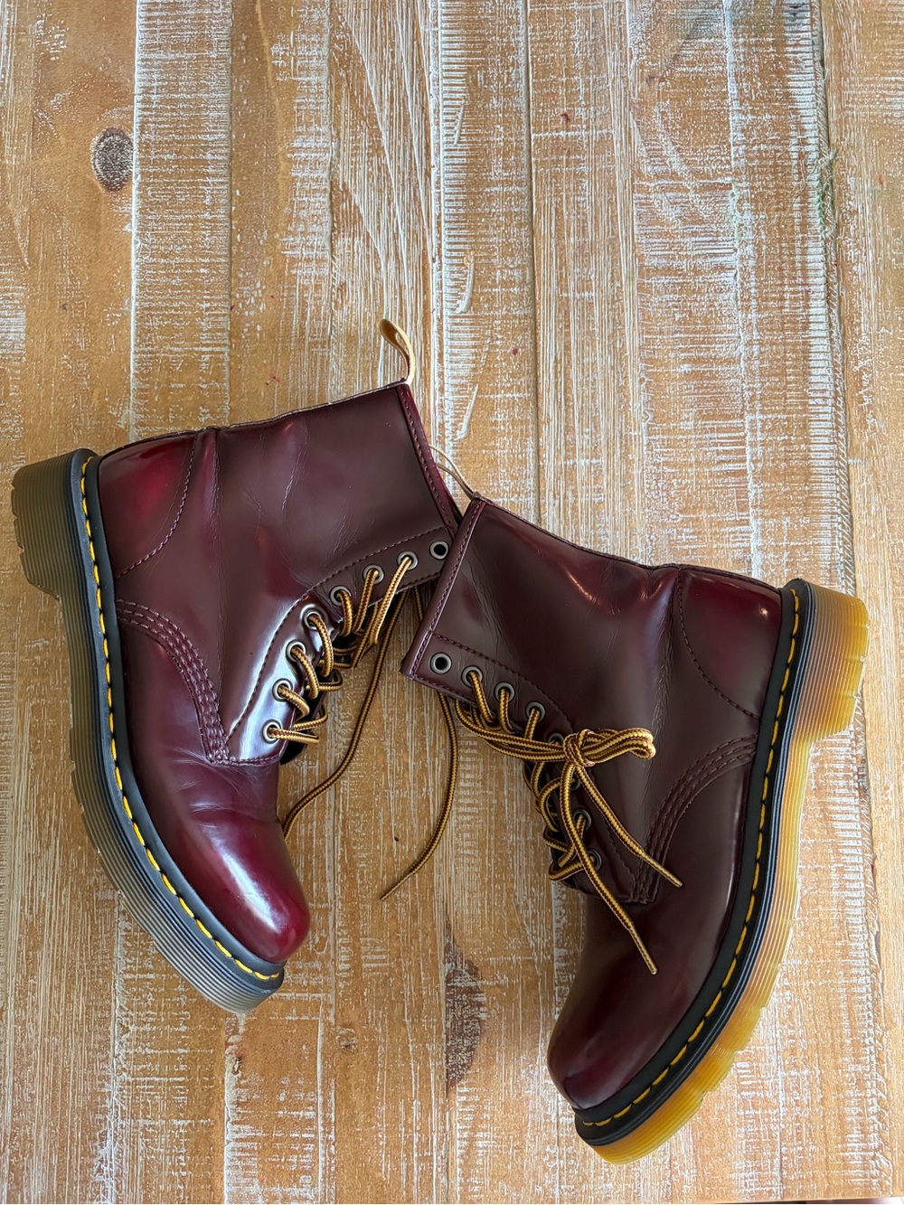 Dr. Martens 1460 Vegan Boots Women’s US 7 Cherry Red Oxford Rub Off 8-Eye